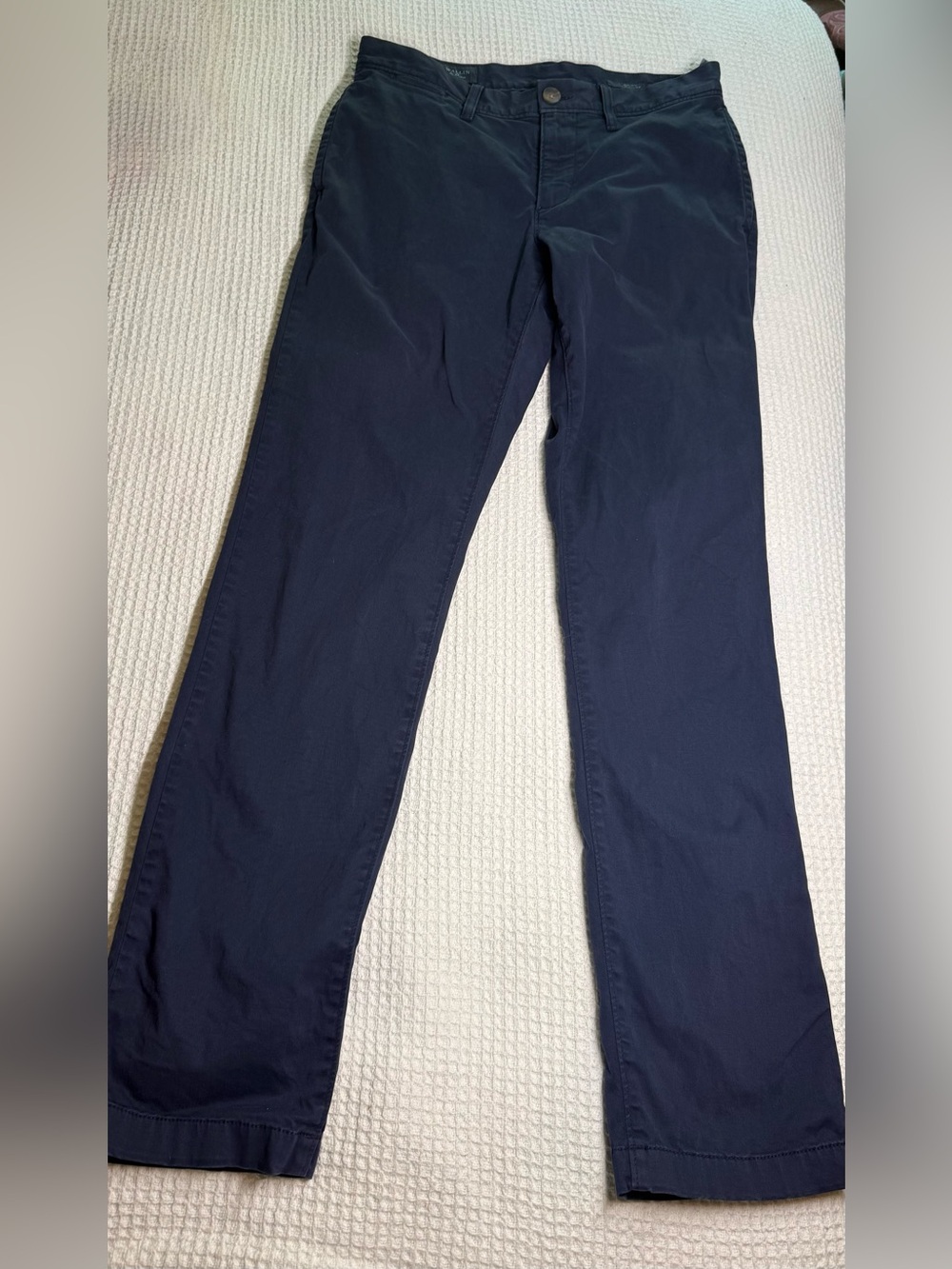Wallin & Bros. Men's Navy Cotton Chinos - Classic Straight Fit Size 30x32